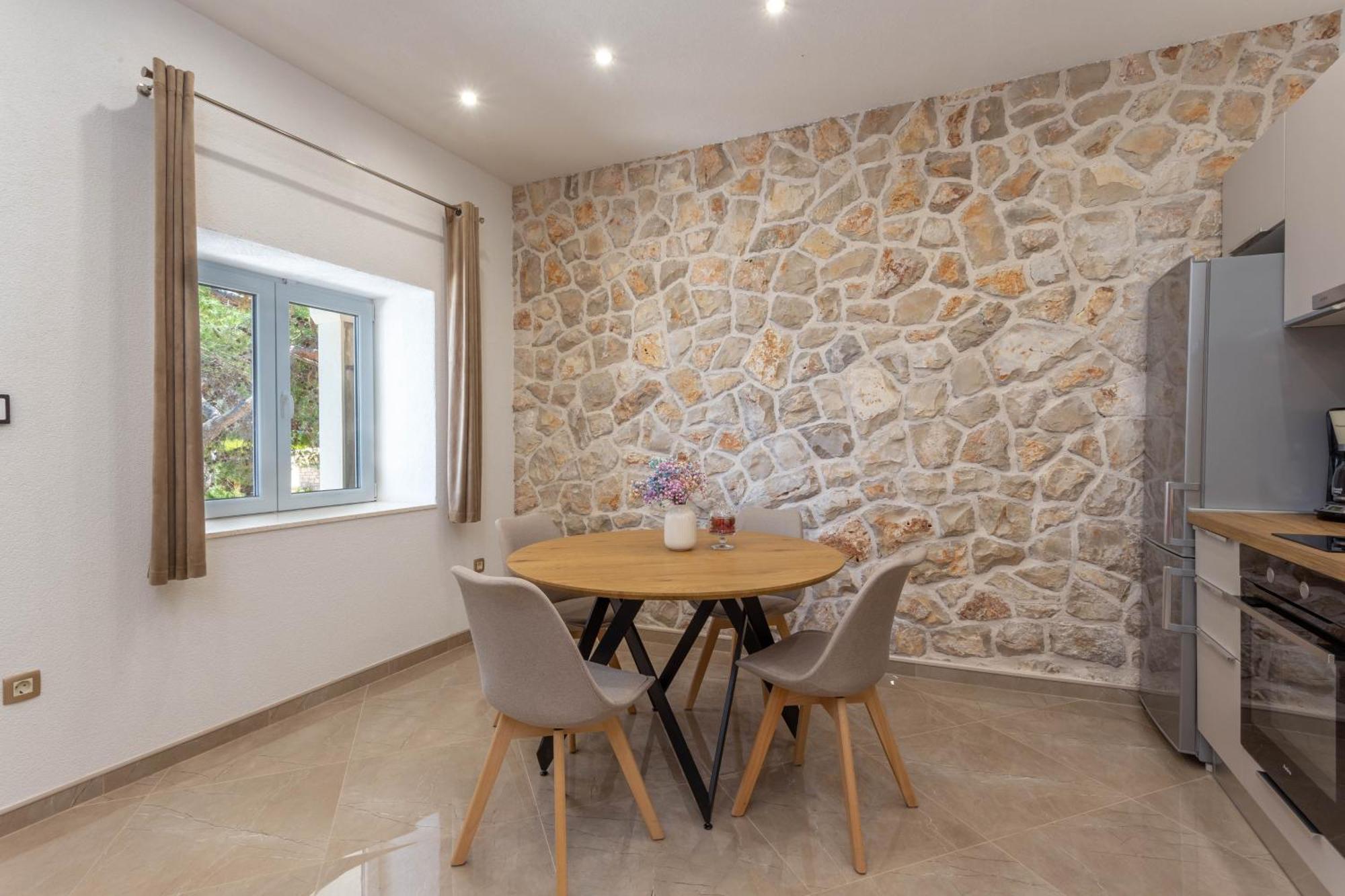 Apartment Zastupac 8761A Hvar Town Exteriér fotografie