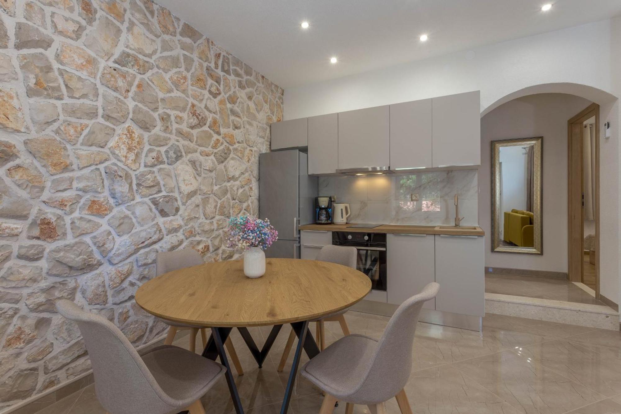 Apartment Zastupac 8761A Hvar Town Exteriér fotografie